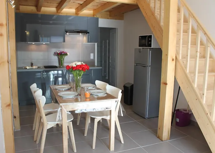 شقة Les Hirondelles لا غارد